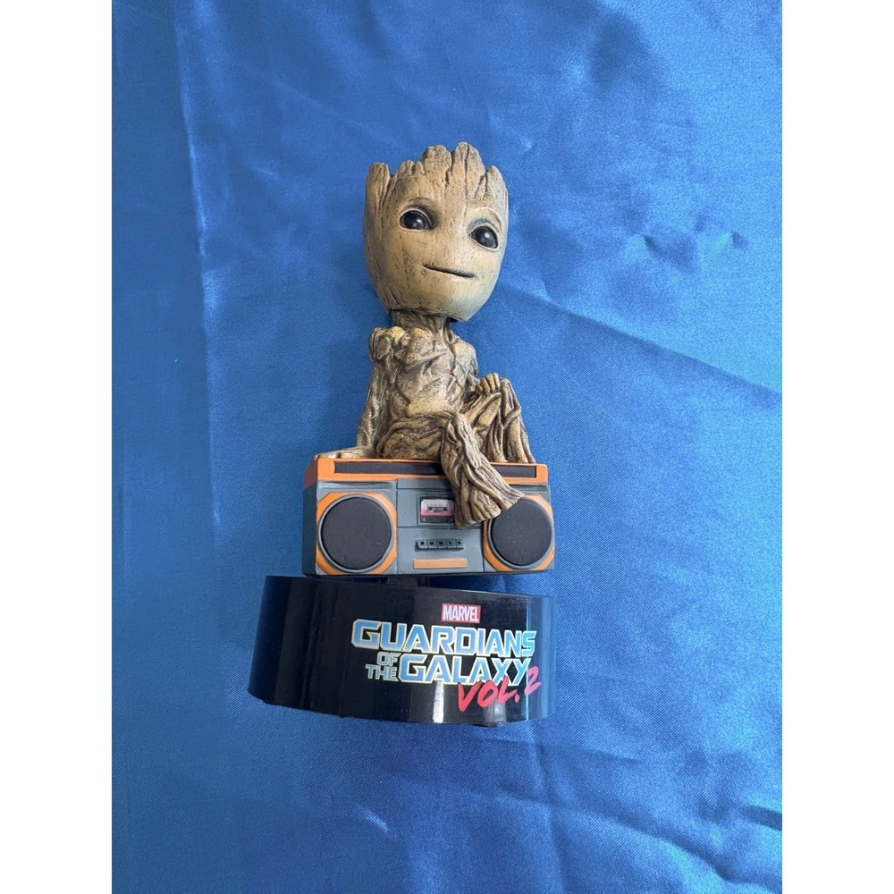Marvel Guardians of the Galaxy Vol 2 Baby Groot NECA Solar Body Knocker Figure